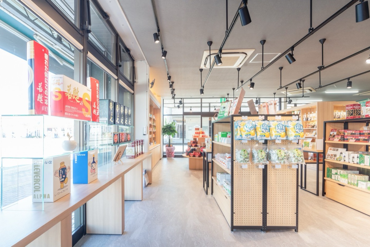 美川漢方堂 店内
